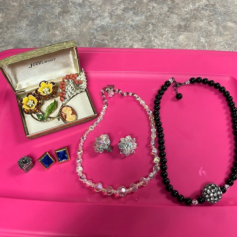 Vintage jewelry  